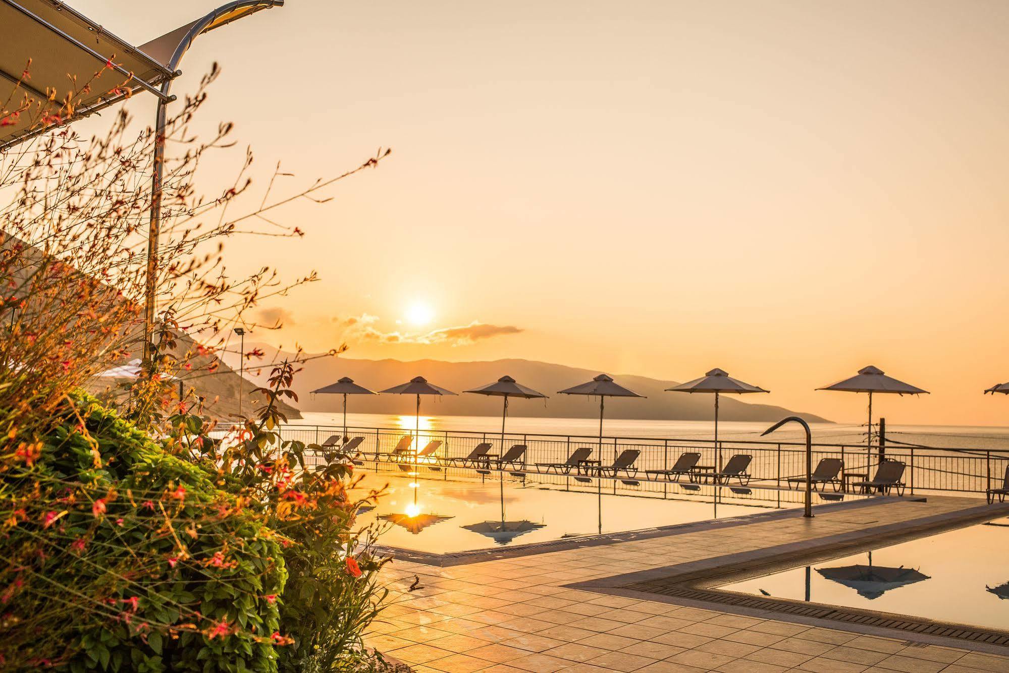 Odyssey Hotel & Spa Agia Efimia Екстериор снимка