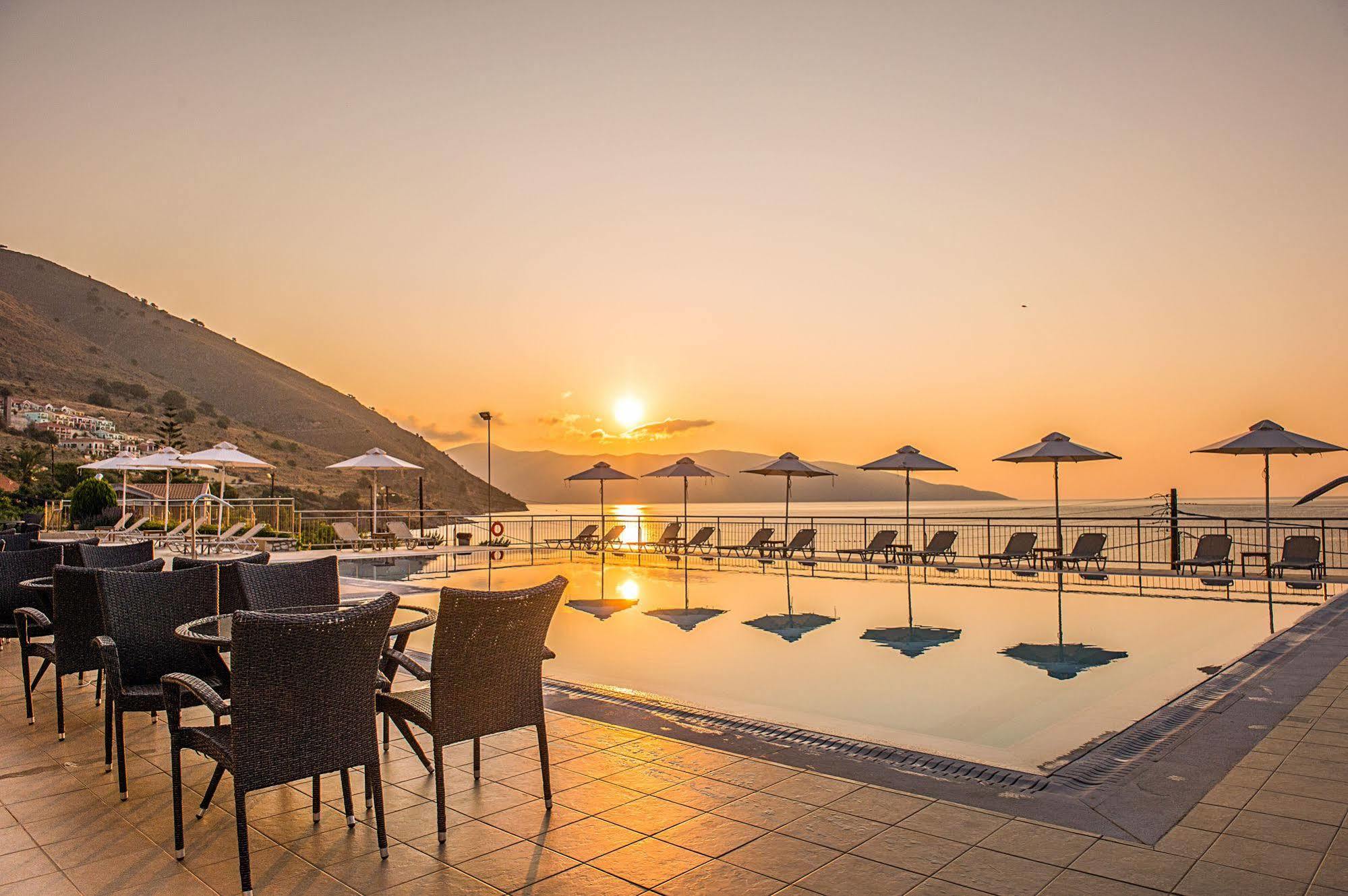 Odyssey Hotel & Spa Agia Efimia Екстериор снимка