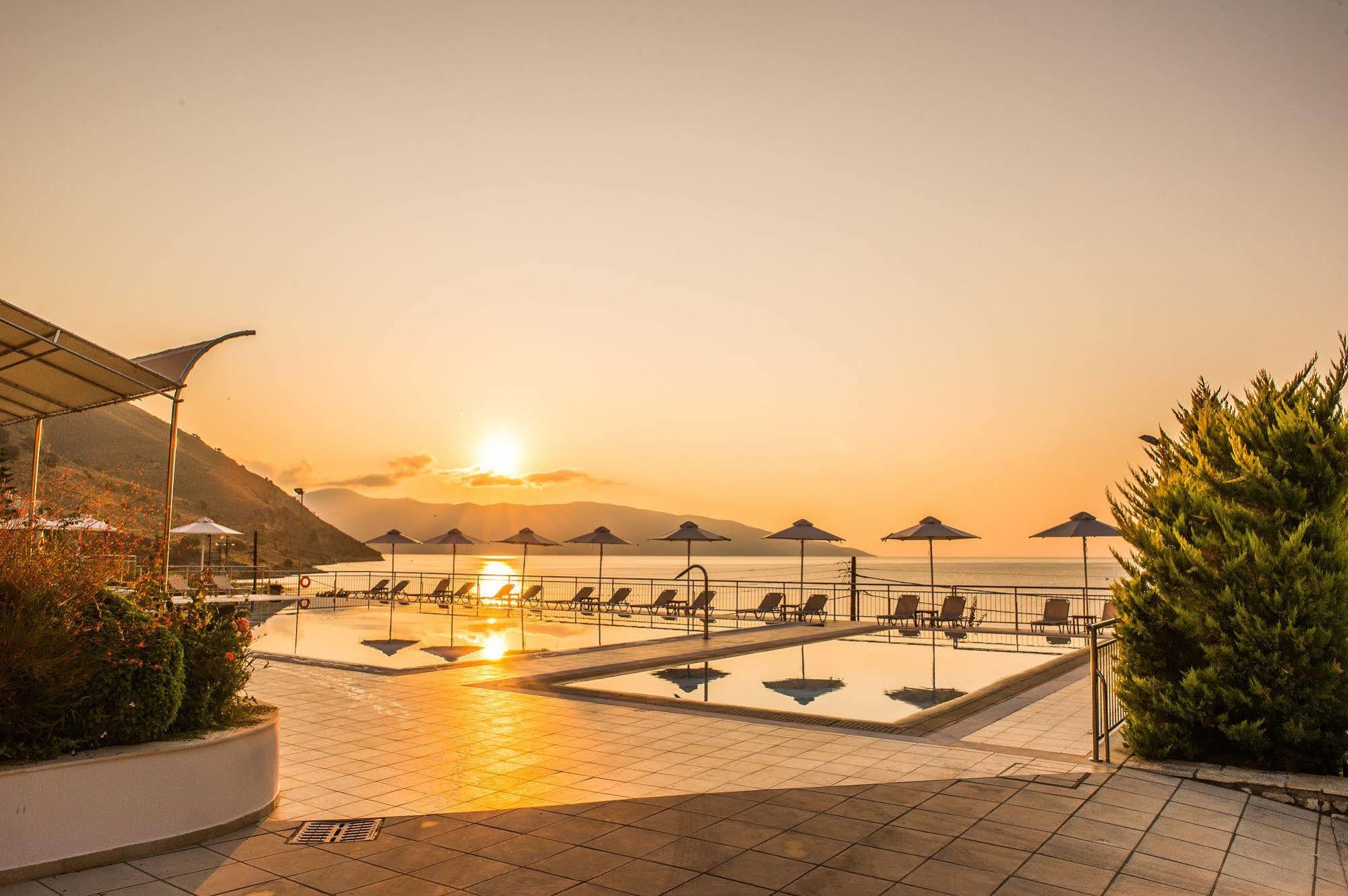 Odyssey Hotel & Spa Agia Efimia Екстериор снимка