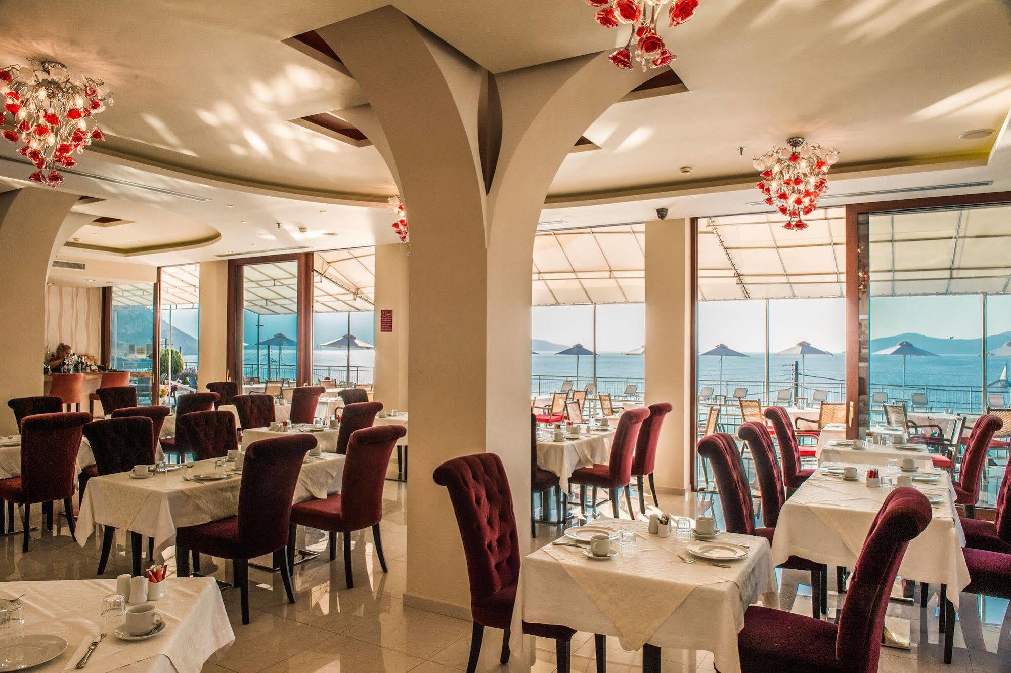 Odyssey Hotel & Spa Agia Efimia Екстериор снимка